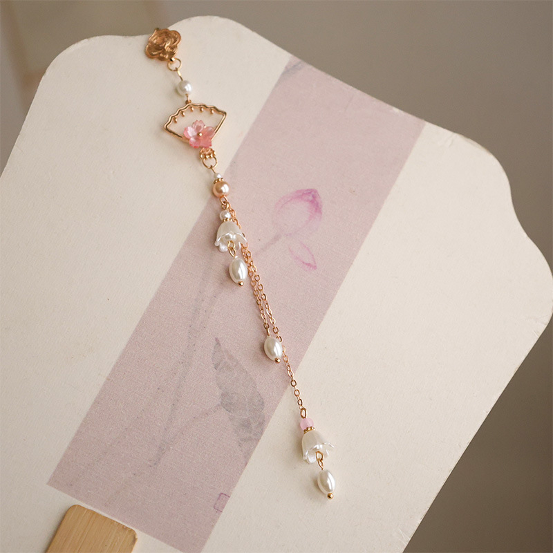 Vintažas sieviešu brošs ar kapla formas pērlēm, imitācijas pērlītes, bez ieliktēm