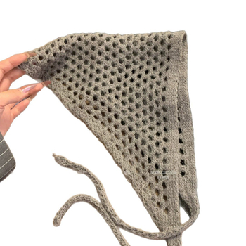 Kaixiu eșarfă triunghiulară tricotată cu decupaj, lână, origine Hangzhou, toamna 2025, protecție solară