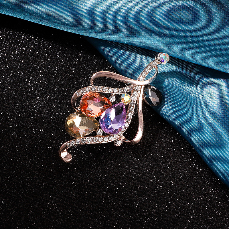 Broš - unisex cvjetni dizajn, legura, elektroplatiranje, korejski stil