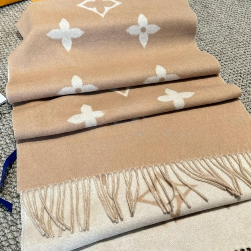 Șal din cașmir cu cip, 315 g, destinat iernii, lansare primăvara 2025