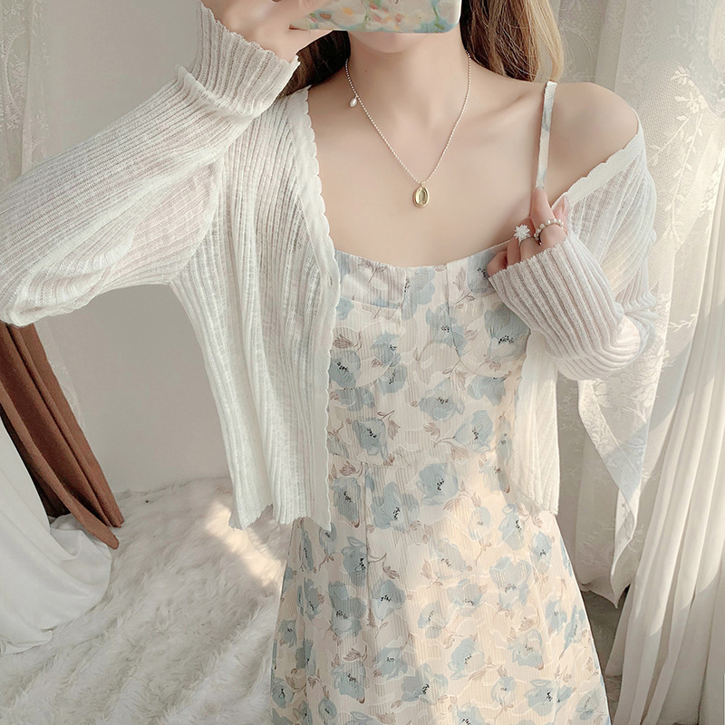 UV aizsargājošs īss kardigans sievietēm, garums 40–50 cm, viegls ice-silk adījums, garas piedurknes, vienas pogas aizdare, UPF40+, vasaras modelis.