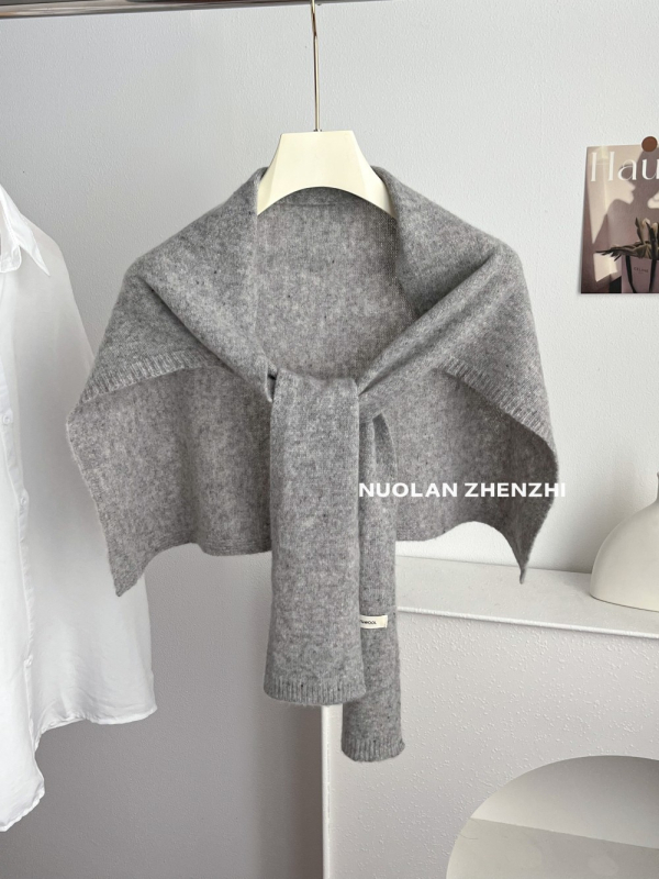 Шал за жени, 100% вълна, едноцветен модел, права тъкан, средна дължина, за топлина