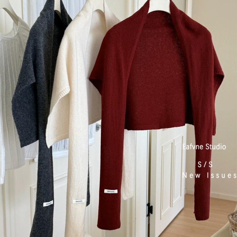 Шал за жени, 100% вълна, едноцветен модел, права тъкан, средна дължина, за топлина