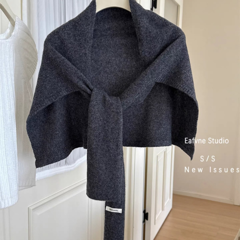 Шал за жени, 100% вълна, едноцветен модел, права тъкан, средна дължина, за топлина