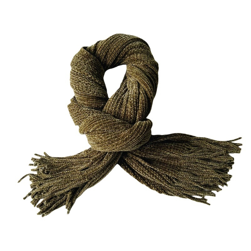 Дамски зимен Chenille плетен шал – текстуриран модел с пискюли, акрилово влакно 71–80%, запазва топлината