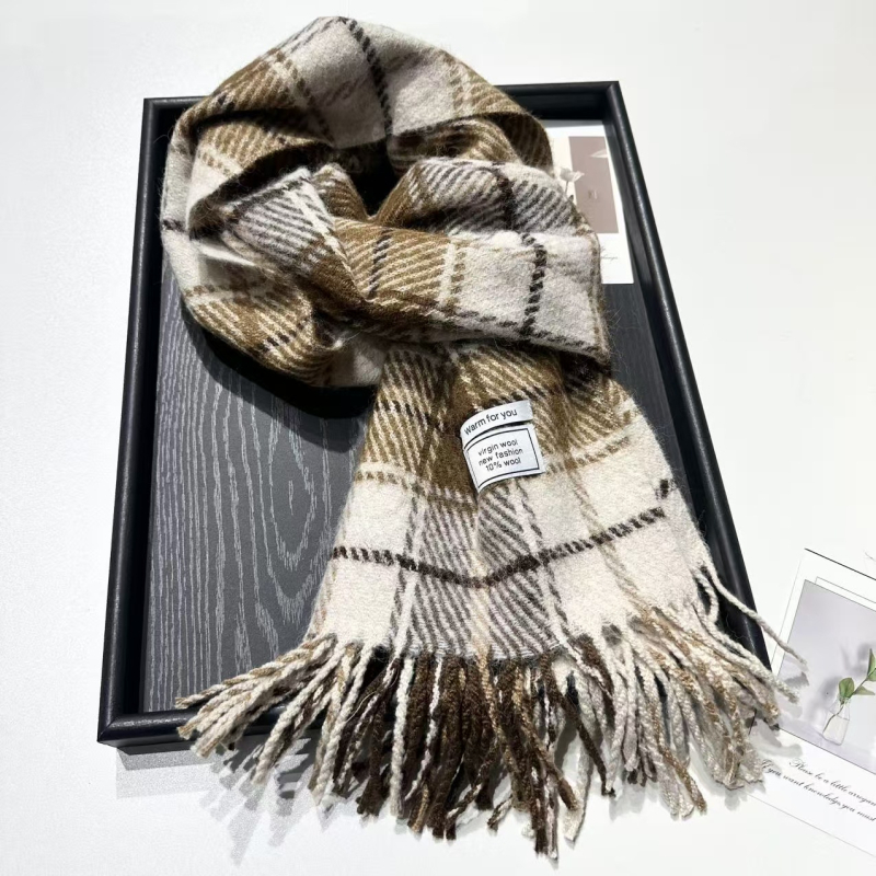 Zimski vuneni karirani šal — twill tkanje; vunena mješavina; produžena duljina; zadržava toplinu