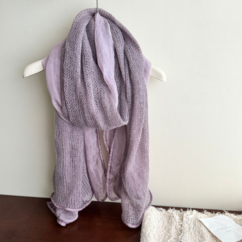 Šal od pamuka i lana – tie-dye, warp tkanje, literarno-retro stil