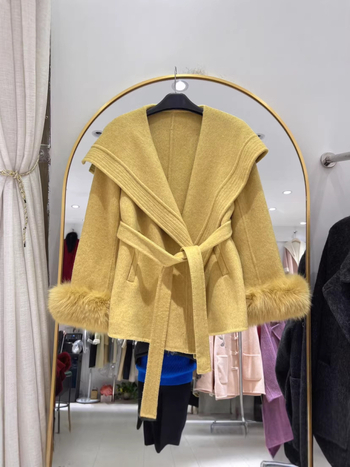 Γυναικείο παλτό από μαλλί προβάτων, ίσιο σιλουέτο, μεσαίου μήκους 65–80 εκ, μονόχρωμο, κλείσιμο με κορδόνι