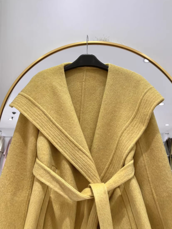 Γυναικείο παλτό από μαλλί προβάτων, ίσιο σιλουέτο, μεσαίου μήκους 65–80 εκ, μονόχρωμο, κλείσιμο με κορδόνι