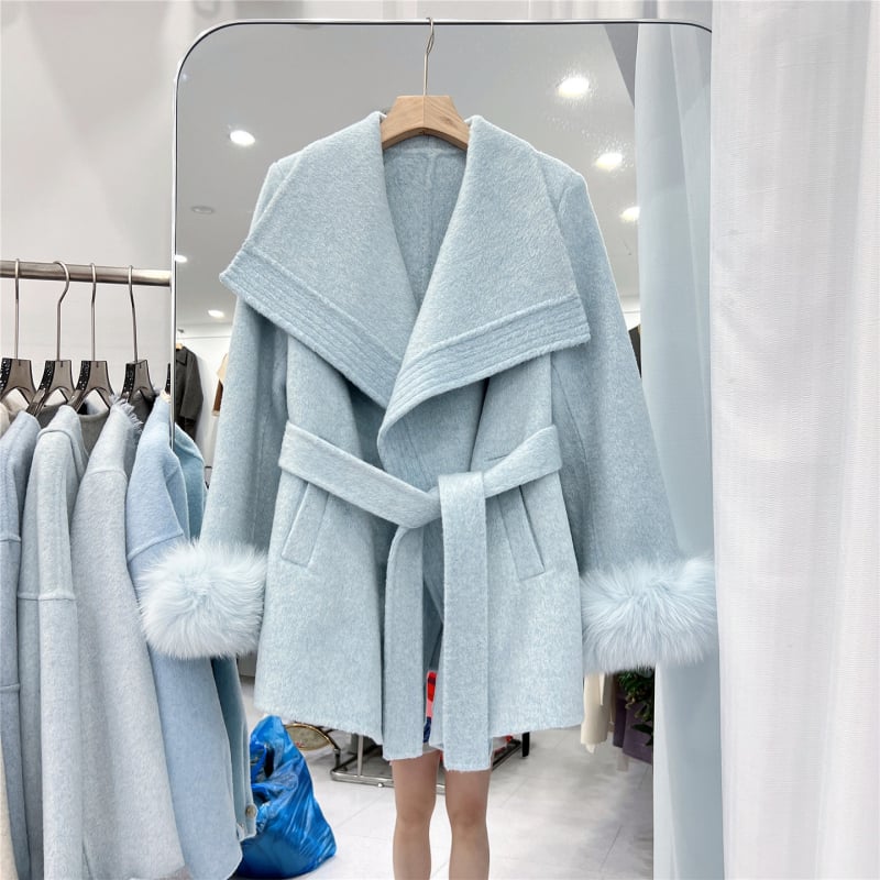 Γυναικείο παλτό από μαλλί προβάτων, ίσιο σιλουέτο, μεσαίου μήκους 65–80 εκ, μονόχρωμο, κλείσιμο με κορδόνι