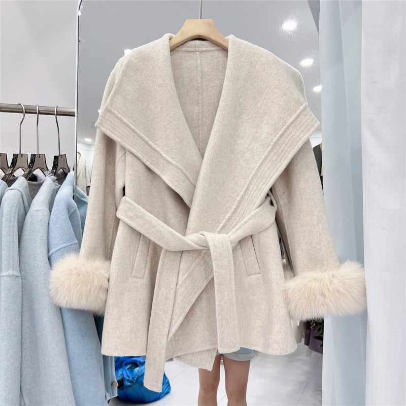 Γυναικείο παλτό από μαλλί προβάτων, ίσιο σιλουέτο, μεσαίου μήκους 65–80 εκ, μονόχρωμο, κλείσιμο με κορδόνι