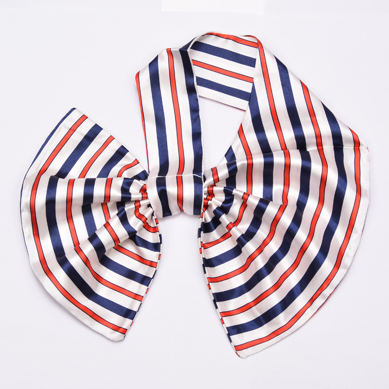 Μικρός τετράγωνος φουλάρι από πολυεστέρα, καλοκαιρινό στυλ, περιεκτικότητα πολυεστέρα >96%