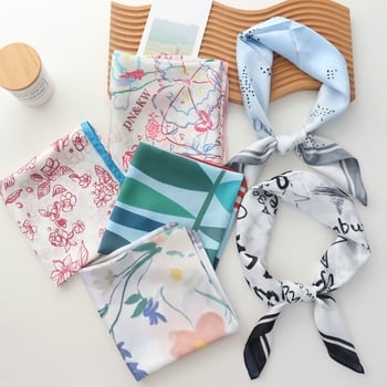 Τετράγωνο φουλάρι για καλοκαίρι — φρέσκο και γλυκό στυλ, εκτύπωση, 100% πολυεστέρας