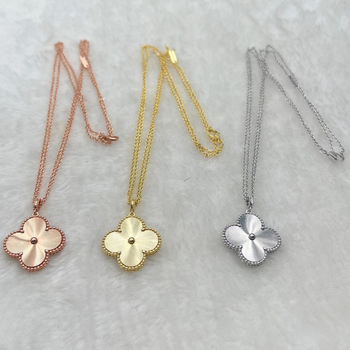 Kaklarota ar četrlapu motīvu, titāna tērauds, pulēta virsma, dabīgs stils, svaigs un salds, izlaidums 2024. gada pavasarī