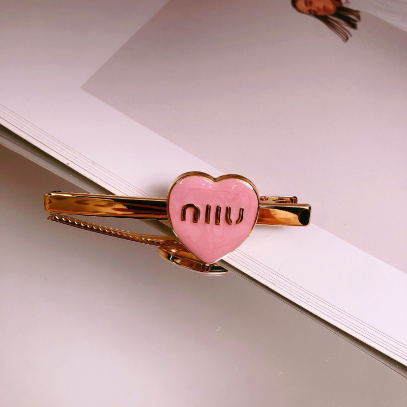 Metaliniai plaukų segtukai su perlomis ir elastine virvele — alyvos danga, stilius be pėdsakų, kodas TZ09011