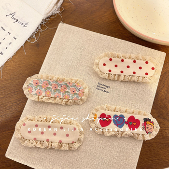 Vaikų galvos aksesuaras Korėjos stiliumi su nėrinių kraštu ir žiedlapių raštu su taškučiais, rankų darbo (Medžiaga: Audinys; Stilius: Korėjietiškas; Forma: Gėlė; Apdorojimas: Rankų darbas)