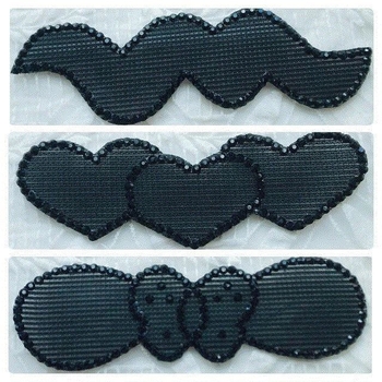 Galvas rotai ar sudraba matu patchu bangām, punktveidīgs burvīgs dizains, pavasaris 2025