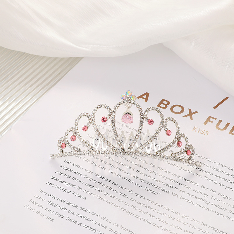 Гребен за коса с детска корона – принцесен стил, луксозен дизайн, кристали, електроплатина