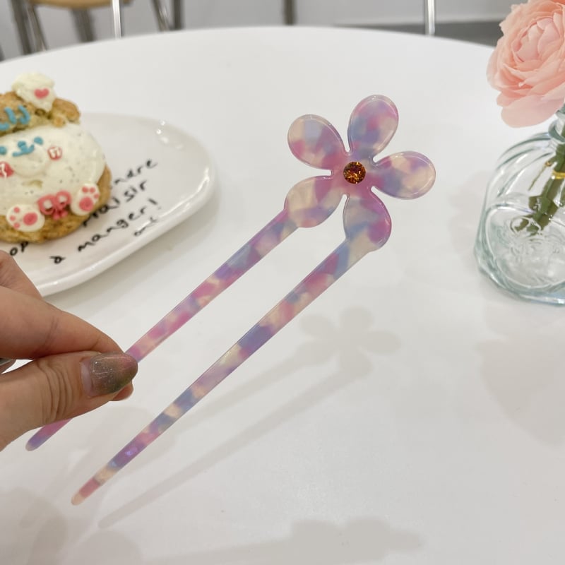 Matu spraude ar ziedu lapiņām, materiāls: etiķa skābe, vienkāršs stils, atsevišķs iepakojums