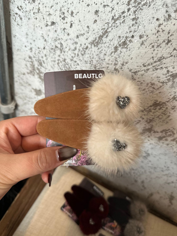 BB matu spraudnis, metāla, roku darbs, korejiešu stil, rudens 2025