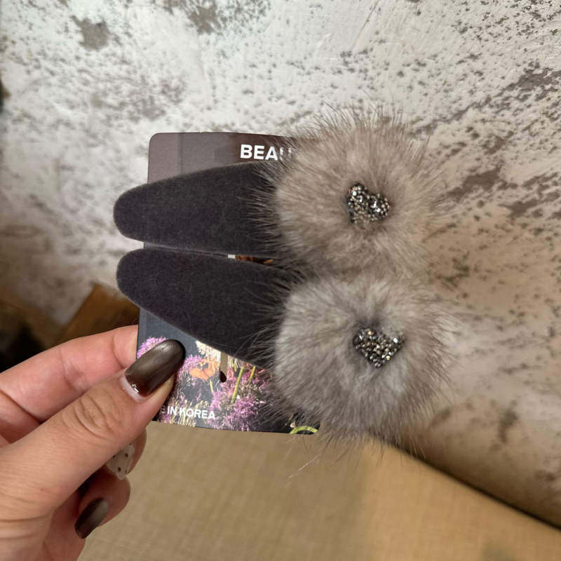 BB matu spraudnis, metāla, roku darbs, korejiešu stil, rudens 2025