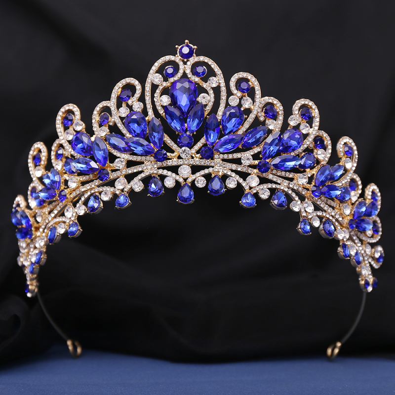 Galvas rotājums – sakausējums, balti kristāli, ar dimantiem iestatīts