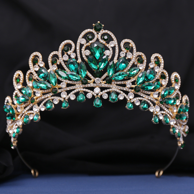 Galvas rotājums – sakausējums, balti kristāli, ar dimantiem iestatīts