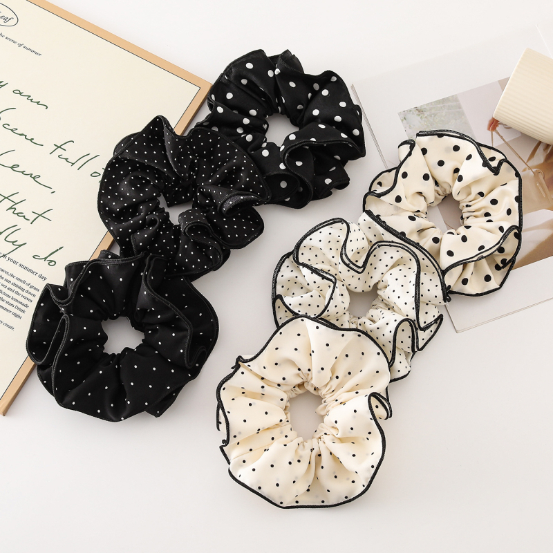 Četrslāņu matu gumija ar punktu rakstu, rokām darināta no poliesteru, ziedu akcenta