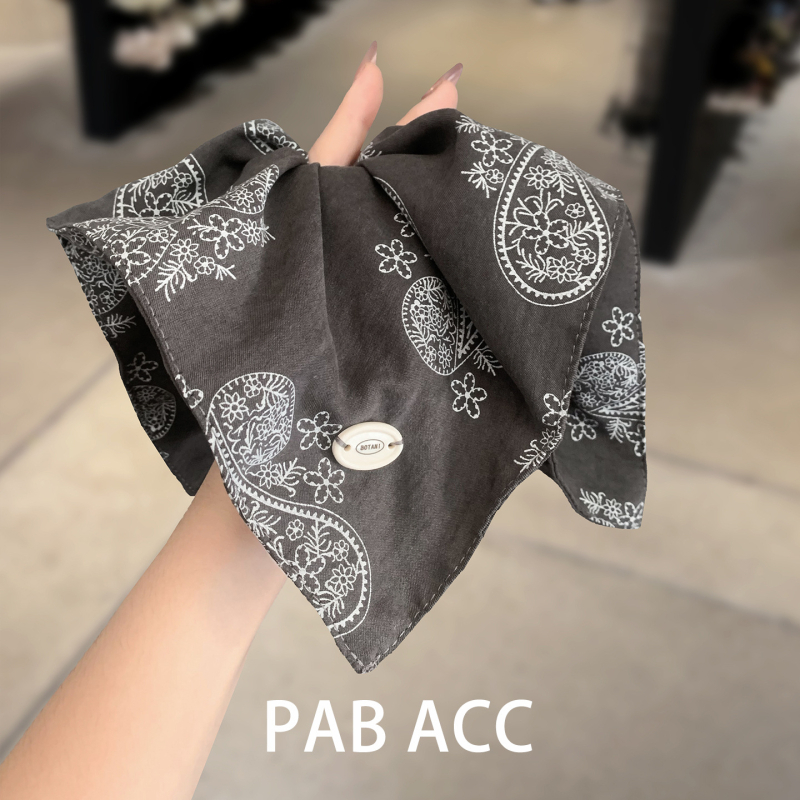 Plaukų gumelė uodegai – audinys, rankų darbas, lengvas prabangos stilius, miesto mada