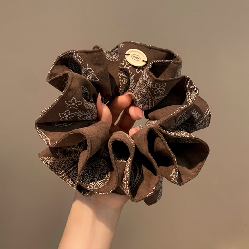 Plaukų gumelė uodegai – audinys, rankų darbas, lengvas prabangos stilius, miesto mada