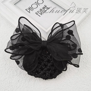 Plaukų segtukas su gėle ir kaspinu; šilko siūlai; kaspino dizainas; 2021 vasara