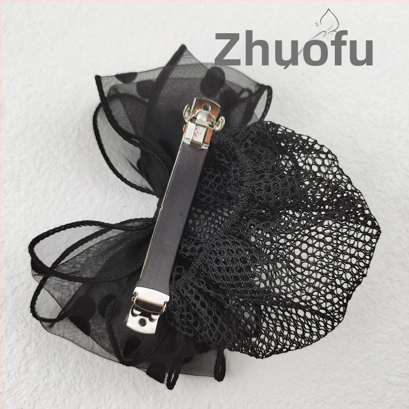 Plaukų segtukas su gėle ir kaspinu; šilko siūlai; kaspino dizainas; 2021 vasara