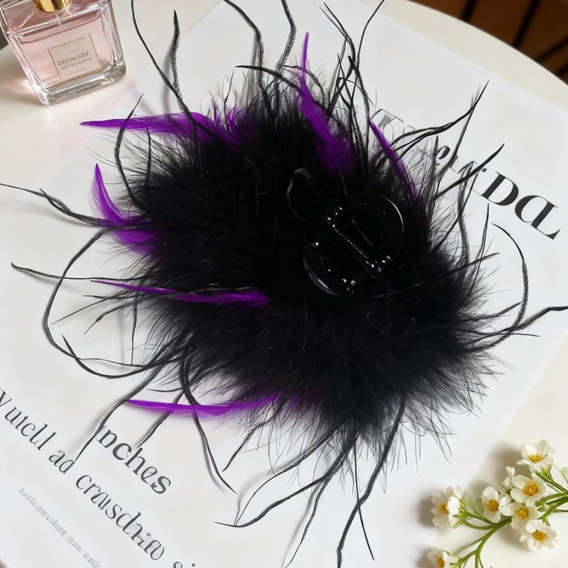 Klip za kosu s perjem, u obliku ajkule, ručno pleten, individualno pakiran, jesenski 2025