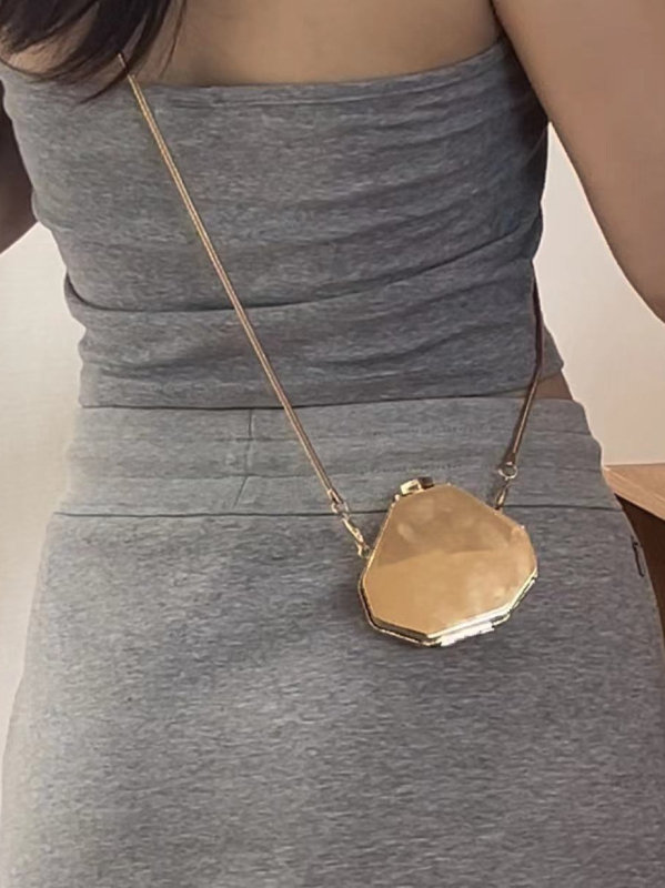 Mini akrila apaļā crossbody soma, pilsētas vienkāršs stils, cieta korpuss, atvērta augšdaļa, iekšējie kabati telefons, ID un kamera