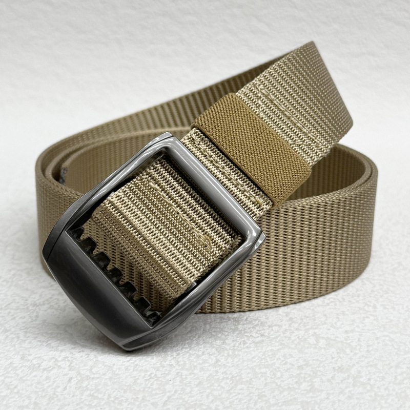 Pojas – Pleteni materijal, kopča od zlitine, zatvaranje kopčom, širina 2-4 cm, stil: svestran, opušten, sportski, minimalistički