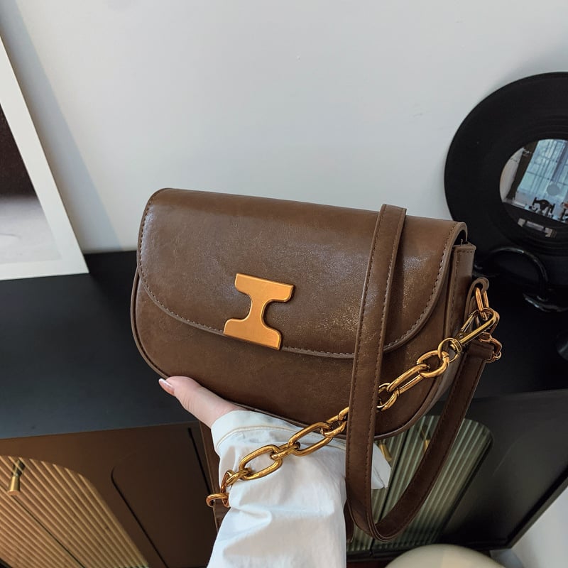 PU odos saddle rankinė, miesto minimalistinis stilius, horizontali kvadratinė forma, magnetinis užsegimas