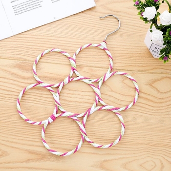 Πολυλειτουργική κρεμάστρα ρούχων και αξεσουάρ — ζώνες, γραβάτες και κασκόλ, μεταλλική κατασκευή από σίδερο