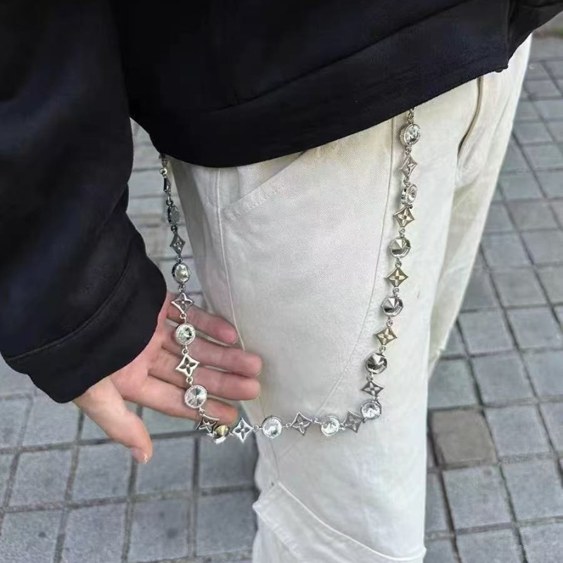 Pojasni lanac s motivom četiri lista, rhinestones leptira i ledenog cvijeta; metalni materijal; elegantan stil; unisex; proljeće 2025 izlazak