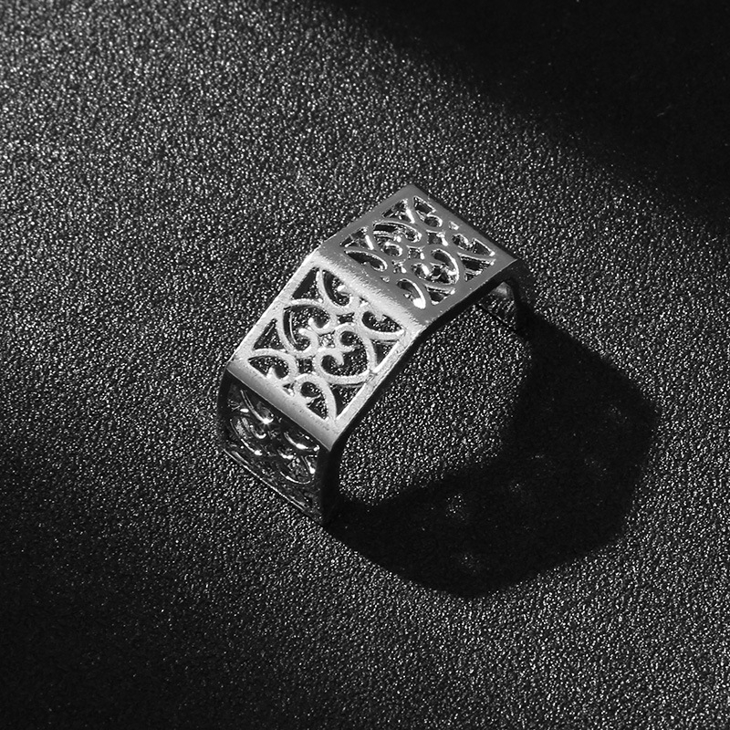 Αξεσουάρ γραβάτας: κράμα μετάλλου, μονόχρωμο μοτίβο, σχέδιο U-σχήματος, χειροποίητη βαφή, ανδρικό στυλ