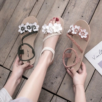 Σανδάλια με ιμές και φλοράλ διακόσμηση, κορεατικό στυλ, ανοιχτό δάχτυλο, χαμηλό τακούνι έως 3 εκ, γλατιατόρ λουριά