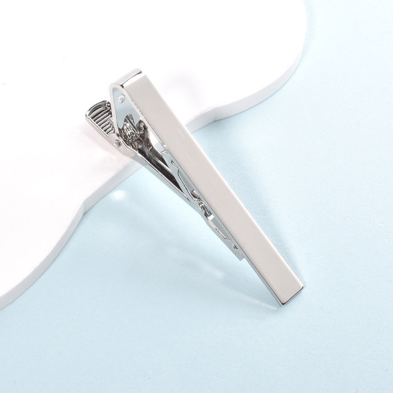 Κλιπ γραβάτας από κράμα, γεωμετρικός σχεδιασμός, μονοχρωματικό φινίρισμα, ηλεκτροπλατίωση, επίπεδη κεφαλή, unisex