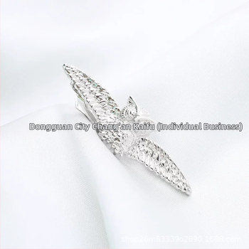 Nyakkendőkapocs - réz, 24K elektroplattált, nyíl-stílusú geometriai, férfi kiegészítő