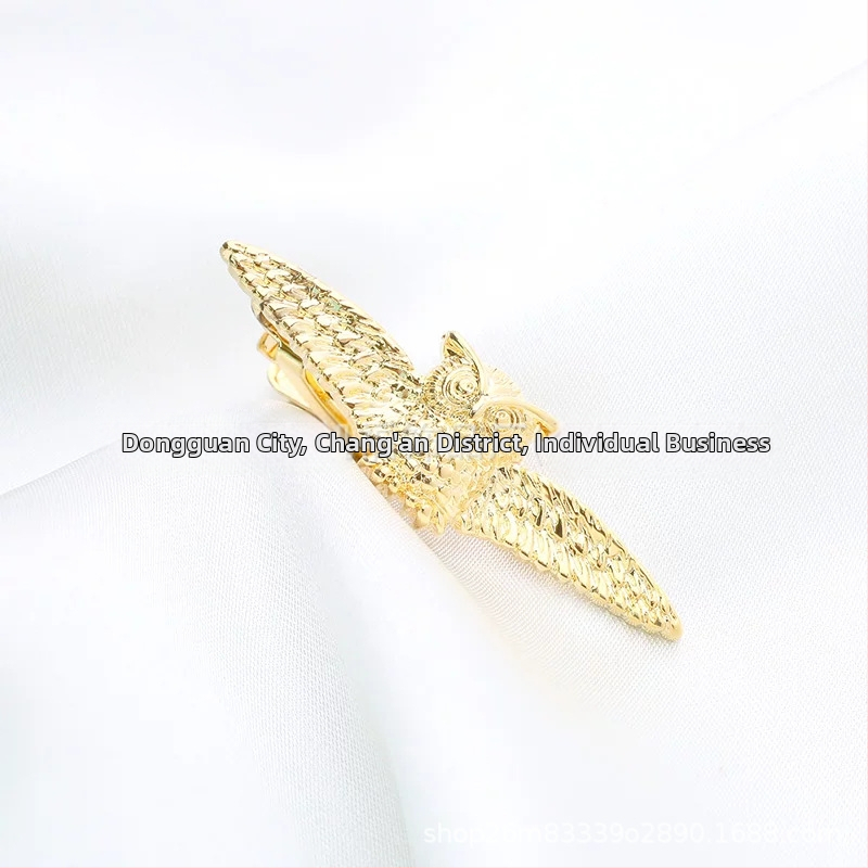 Nyakkendőkapocs - réz, 24K elektroplattált, nyíl-stílusú geometriai, férfi kiegészítő