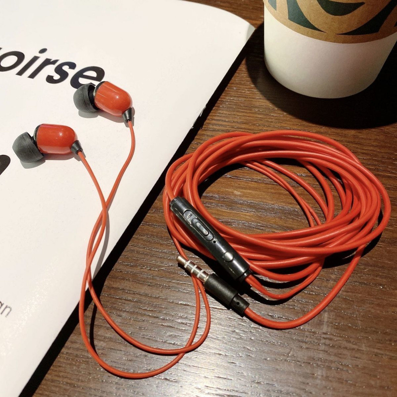 In-ear monitorinės ausinės su mikrofonu, triukšmo mažinimas, universalus garso šaltinis, retro stilius (In-ear, Mikrofonas, Triukšmo mažinimas, Universalus garso šaltinis)