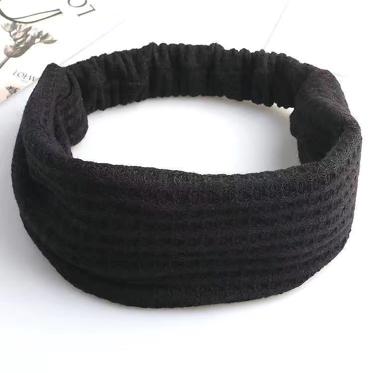 Naistele mõeldud kudumisel elastne juukseband lillekandega – juukseaksessuaar näopuhastuseks ja juuksekadu ennetamiseks