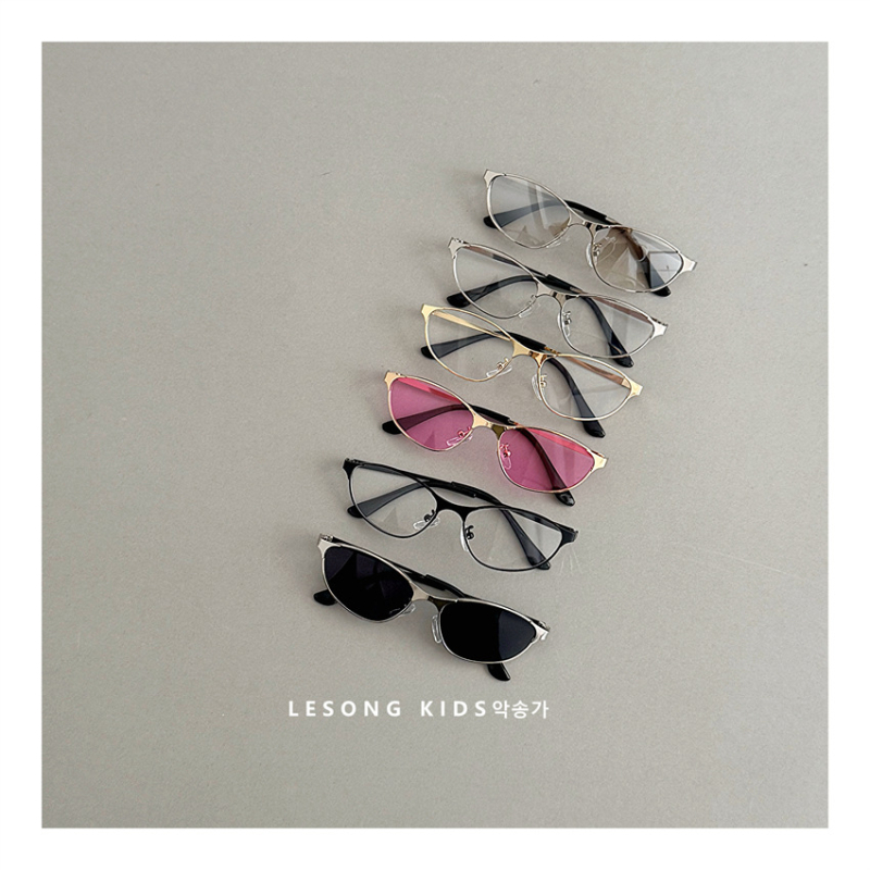 Παιδικά γυαλιά ηλίου για αγόρια και κορίτσια, τετράγωνο σχήμα, πλαστικό σκελετό και φακούς, UV380 προστασία