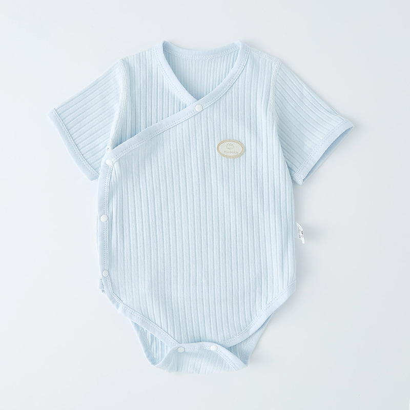 Бебешки ромпер с безкостна конструкция, къс ръкав, тънка памук-еластан тъкан (95% памук), диагонално закопчаване, за новородени до 12 месеца