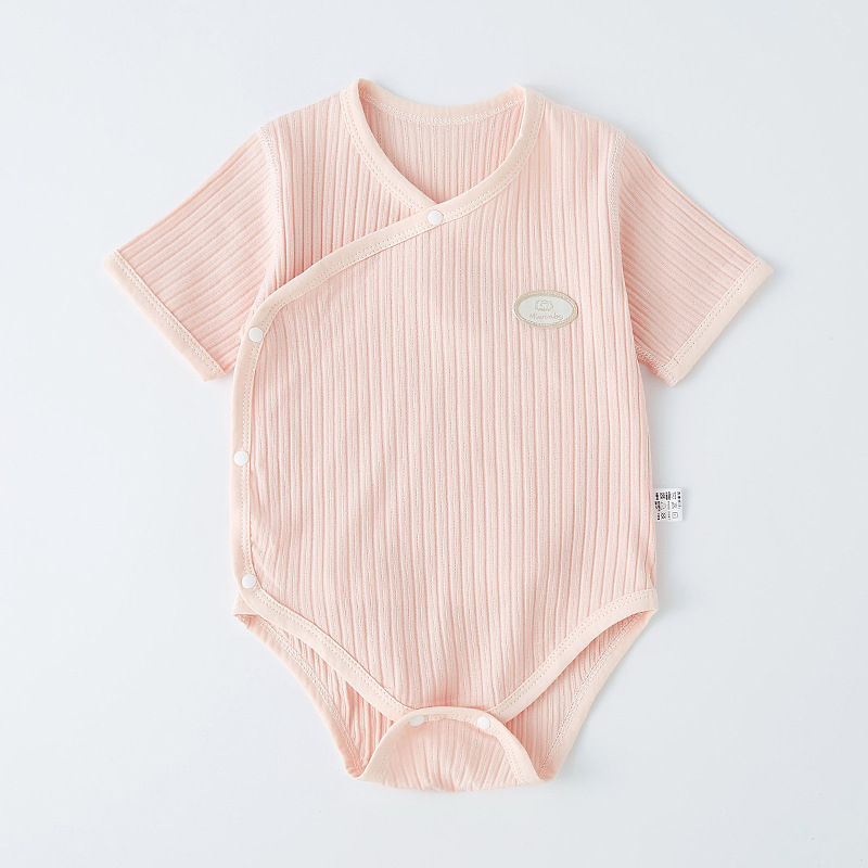 Бебешки ромпер с безкостна конструкция, къс ръкав, тънка памук-еластан тъкан (95% памук), диагонално закопчаване, за новородени до 12 месеца
