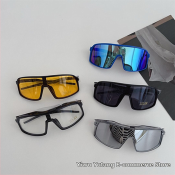 Laste päikeseprillid, sportlik jalgrattas stiil, sõiduks (UV400 • PC läätsed • plastist raam • täisraam)