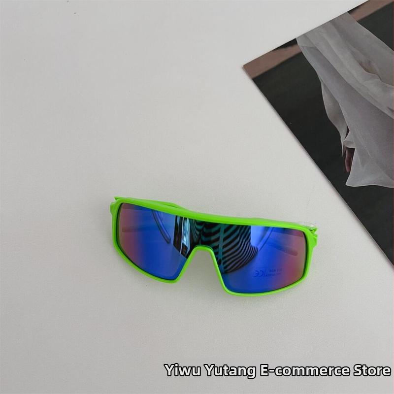 Laste päikeseprillid, sportlik jalgrattas stiil, sõiduks (UV400 • PC läätsed • plastist raam • täisraam)